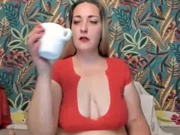 cristinnna — make it rain with the magic tip  #lovense #smoke #milf #mature #squirt