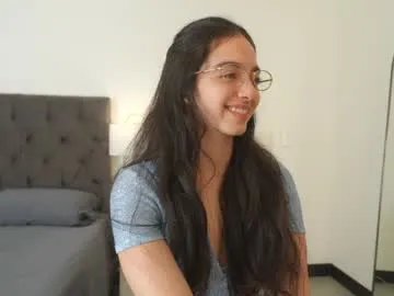 naughtysammx — Boobs close up  [1000 tokens left] #18 #latina #teen #squirt #bigass