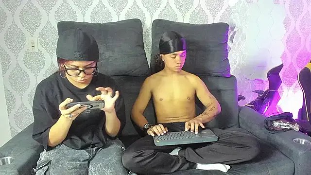 Exotic_couplex's avatar